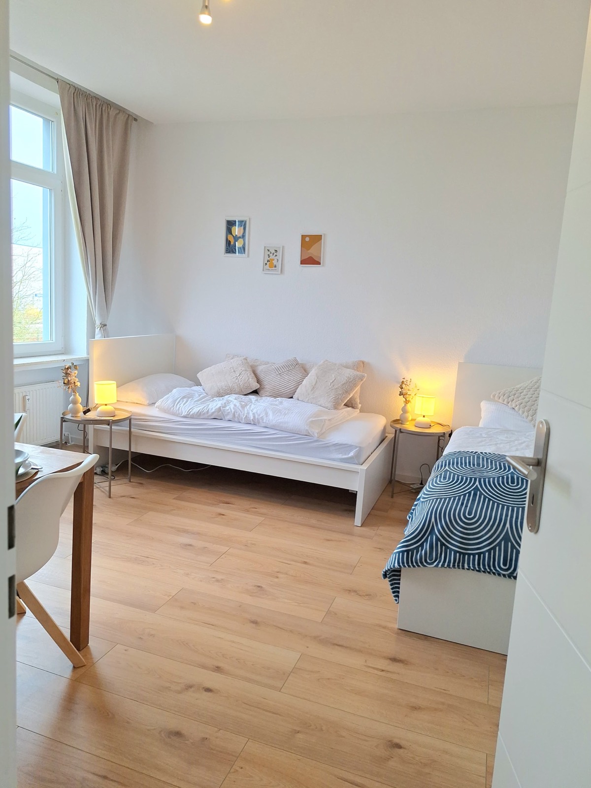 Nok 3 — Harbour Pearl — Wilhelmshaven · Ebertstraße
